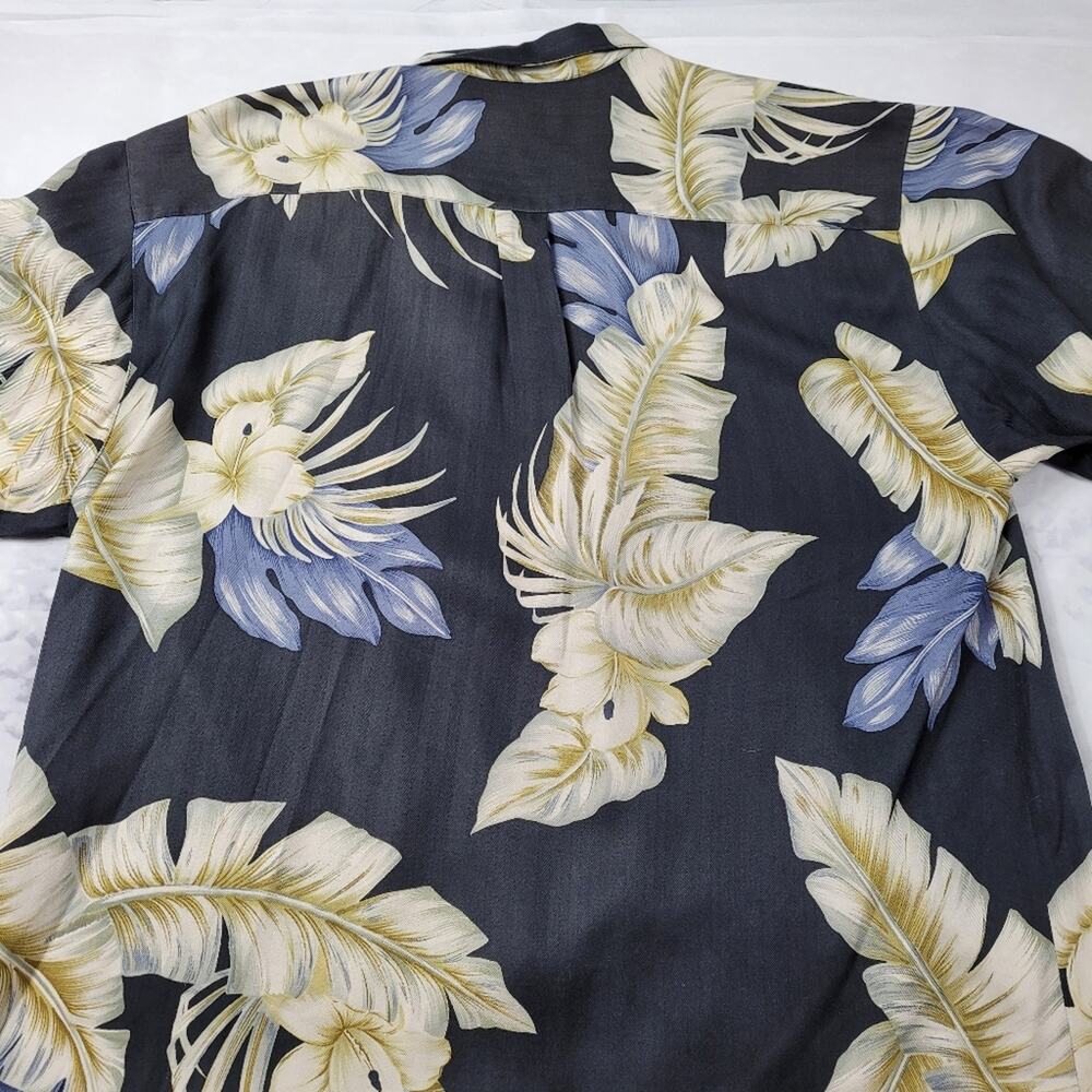 Tommy Bahama Silk Tropical Floral & Palm Leaf Button Front Shirt size Medium - Picture 4 of 10